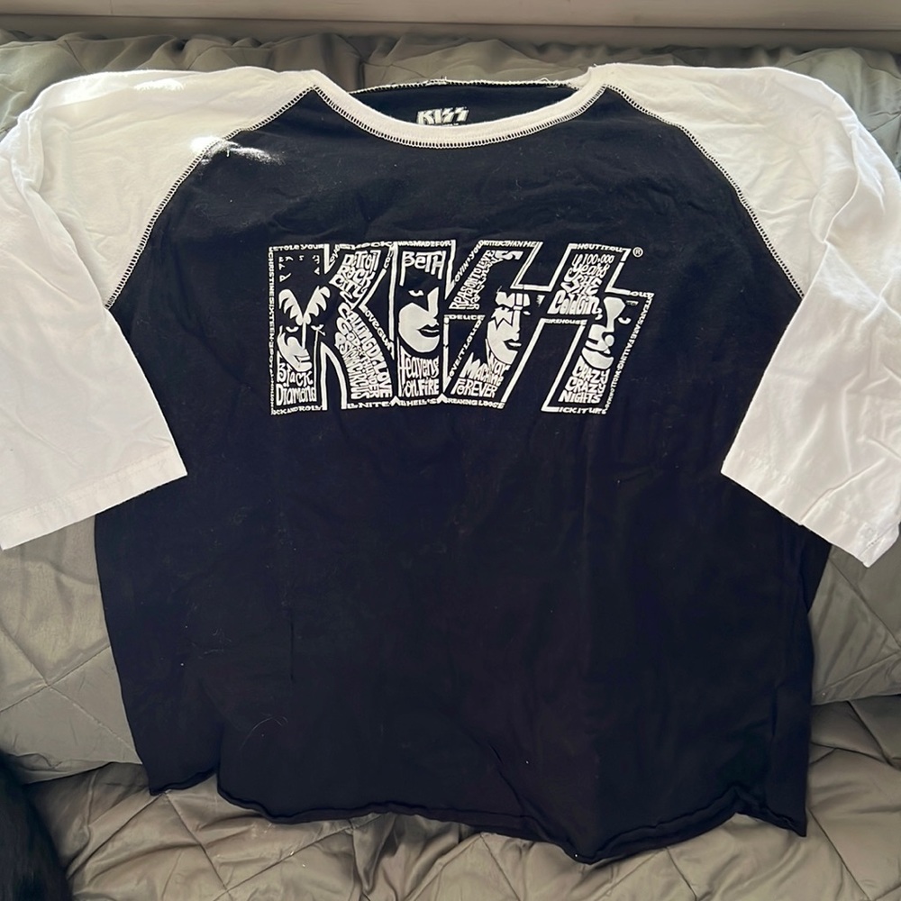 Kiss Shirt